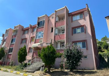 KORUCUK MERKEZ’DE KİRALIK 2+1 DAİRE